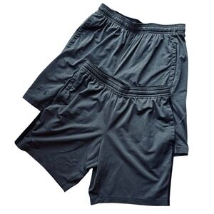 Under Armour Men Short Lot of 2 Gray Loose Fit‎ (1) Large L Drawstring